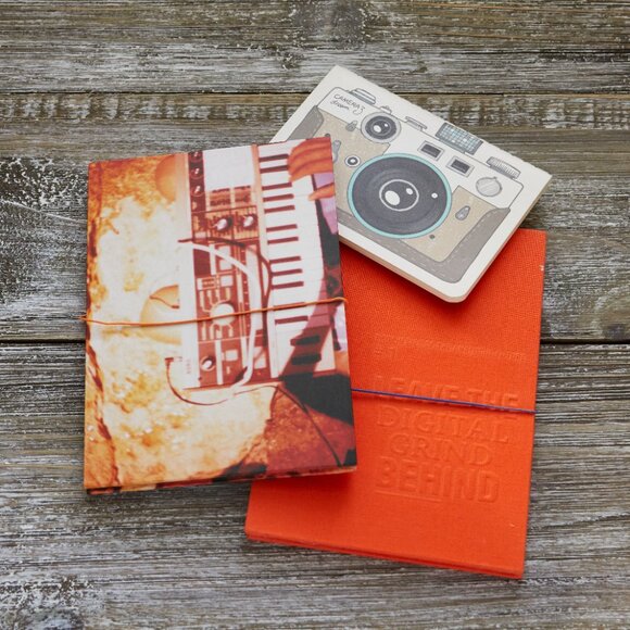 Lomorello DIY Photo Album by Lomography (Photo Journal) + Camera Notebook NWOT - Picture 2 of 3